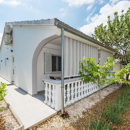 Family Villa *