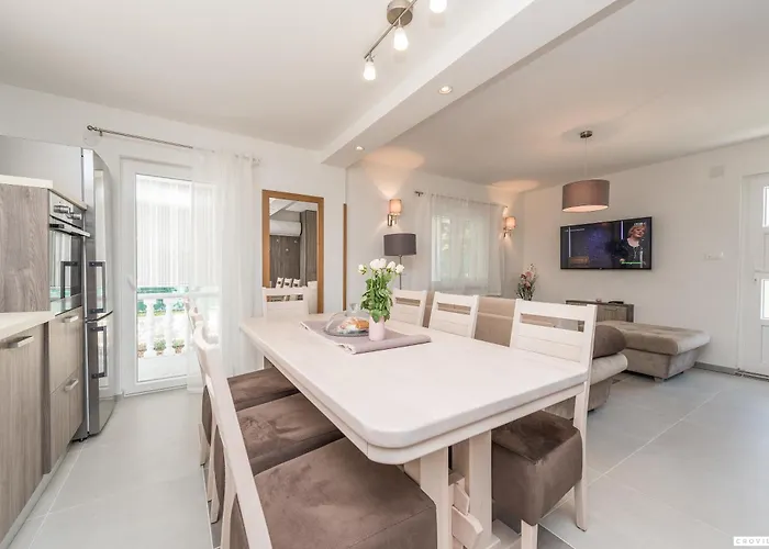 Family Villa Sukošan